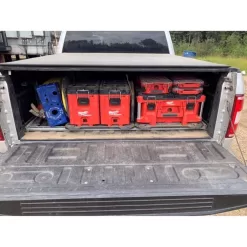 Milwaukee Packout 16.2 in. Compact Tool Box Black/Red