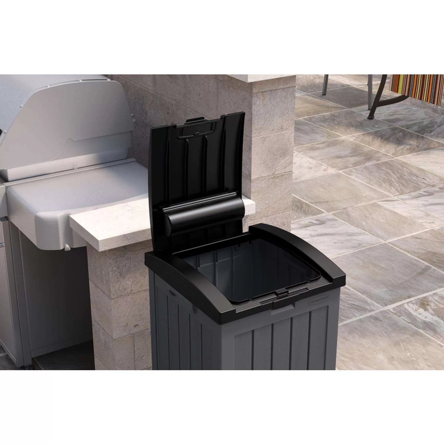 Suncast Trash Hideaway 39 gal Peppercorn Resin Trash Can Lid Included