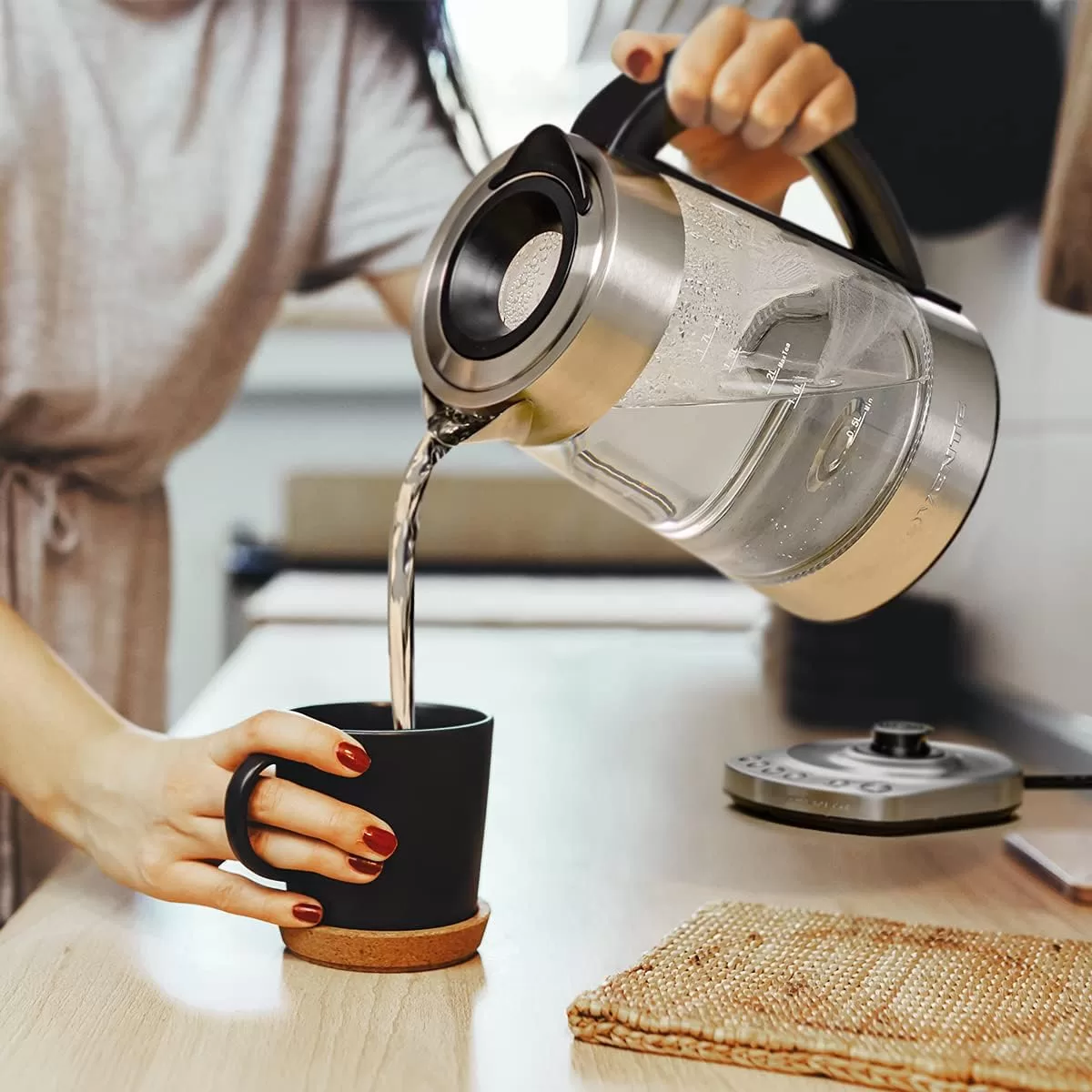 OVENTE Glass Electric Kettle Hot Water Boiler 1.7 Liter ProntoFill Tech Portable Kettle w/ Set Temperature Control