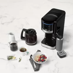 Cuisinart CHW-16 12-Cup Programmable Coffeemaker & Hot Water System New Black