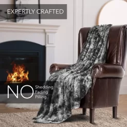 Everlasting Comfort Luxury Plush Blanket - Cozy, Soft, Fuzzy Faux Fur Throw Blanket for Couch (Gray)