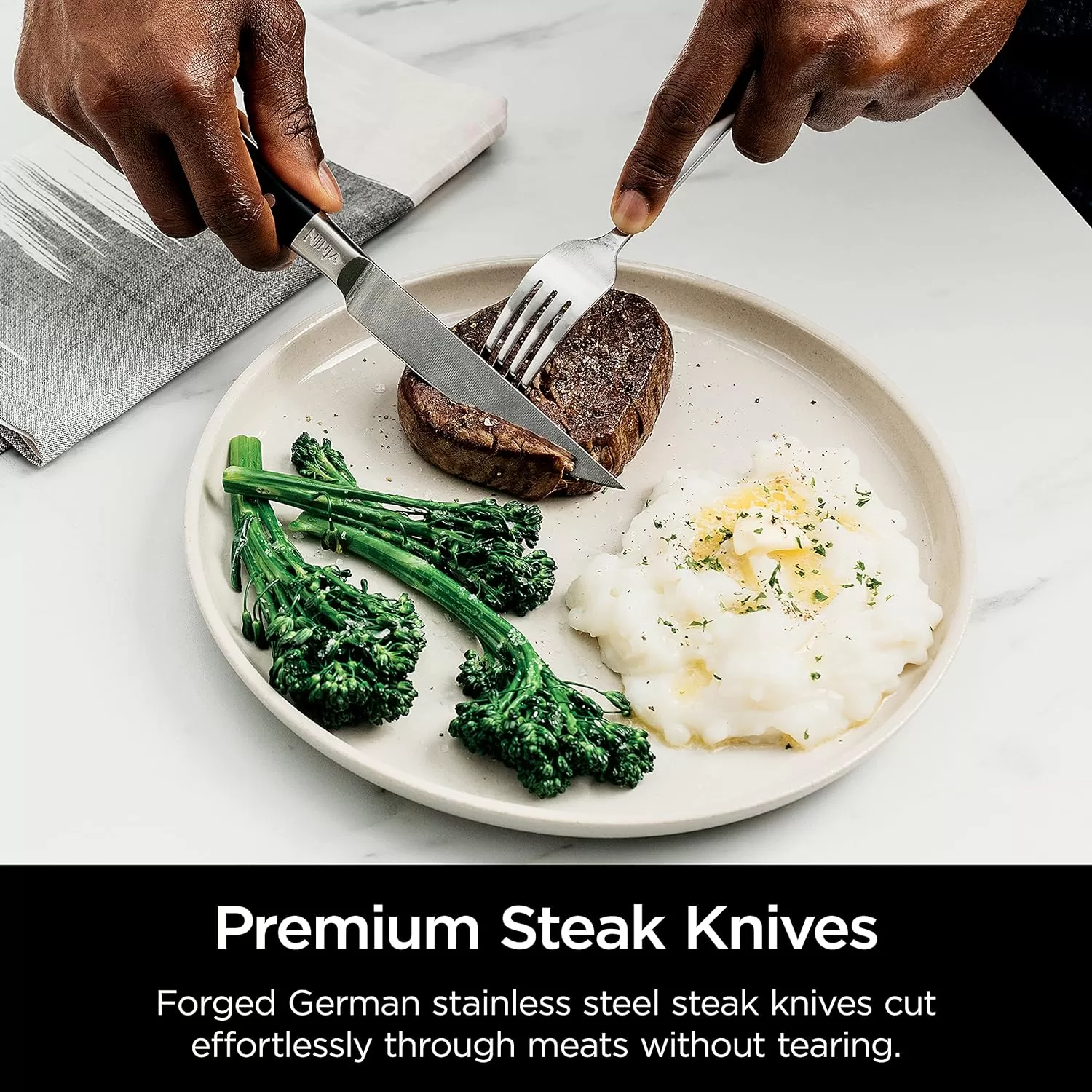 Ninja K32014 Foodi NeverDull Premium Knife System, 14 Piece Knife Block Set, Black