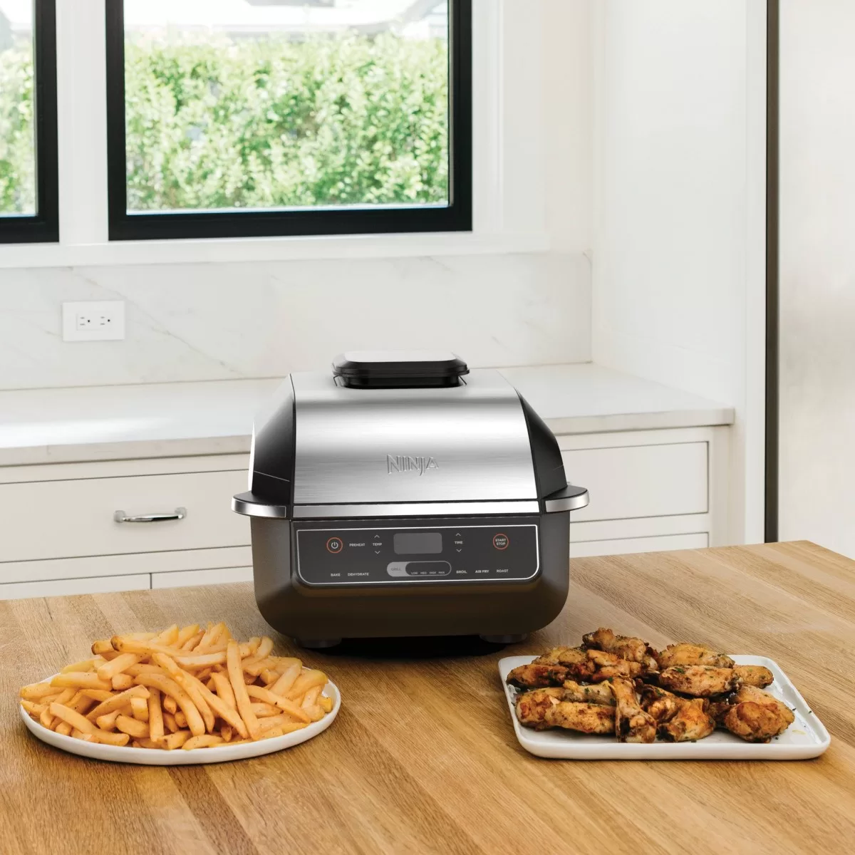 Ninja EG201 Foodi 6-in-1 Nonstick Indoor Grill