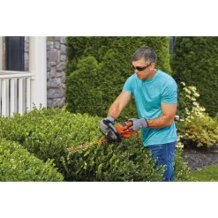 Black+Decker 16 in. 120 V Electric Hedge Trimmer Tool Only