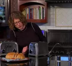 Cuisinart CPT-180BKSP1 4-Slice Classic Toaster - Black Stainless Steel