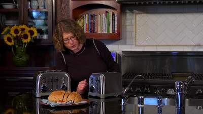 Cuisinart CPT-180BKSP1 4-Slice Classic Toaster - Black Stainless Steel