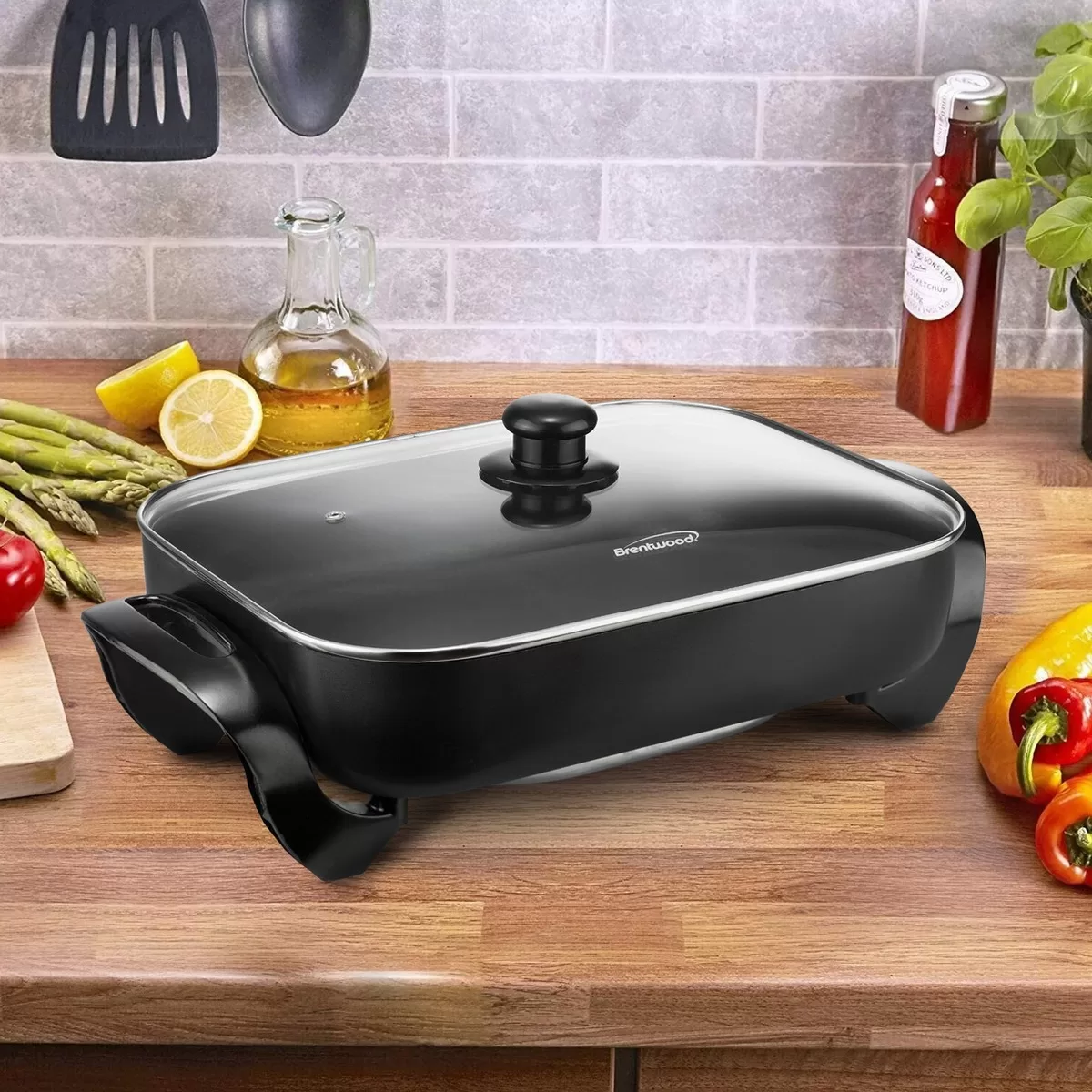 Brentwood 16 inch Electric Skillet with Glass Lid