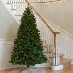 National Tree Company NRV7-500-75 7-1/2 ft. North Valley Spruce Hinged Artificial Christmas Tree