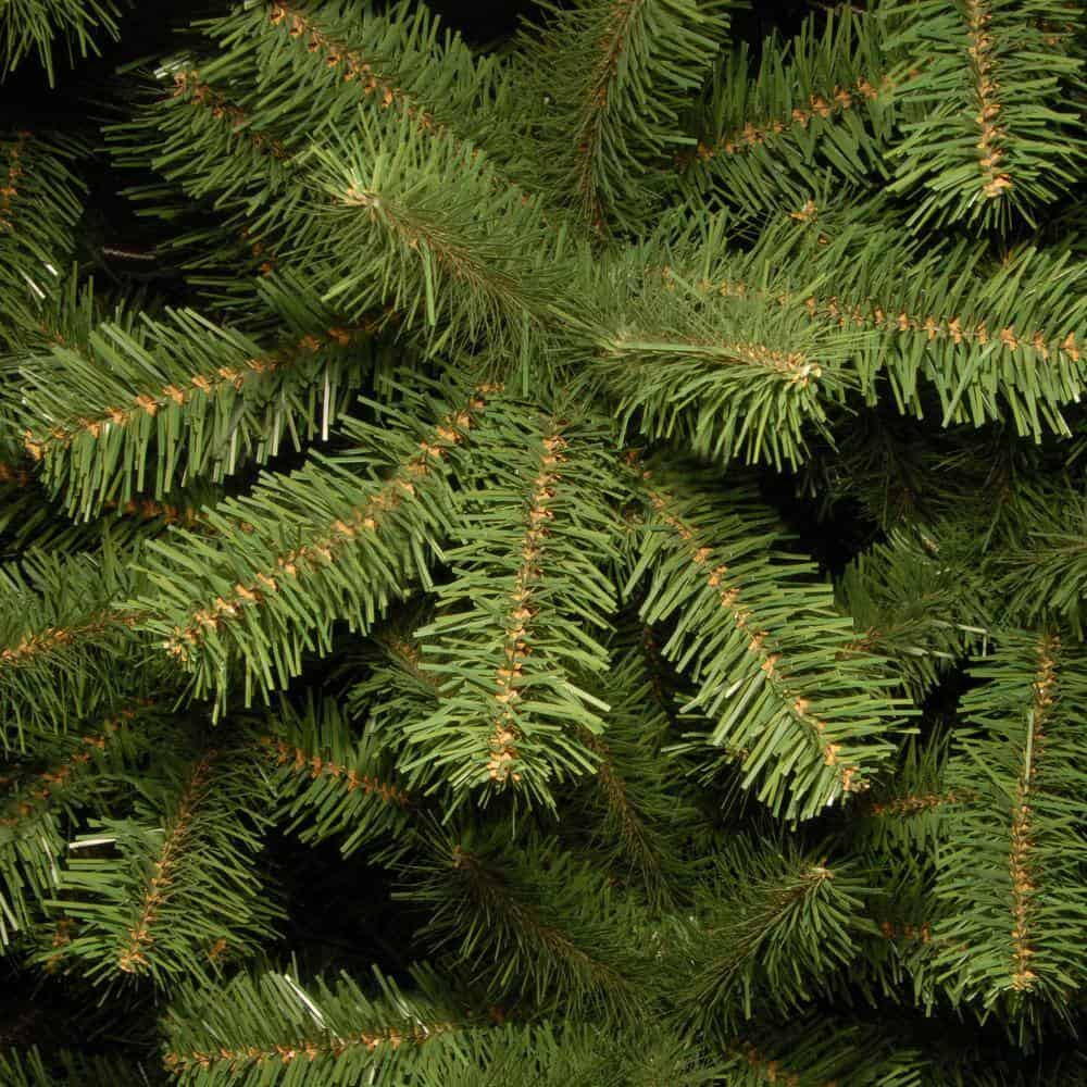 National Tree Company NRV7-500-90 9 ft. North Valley Spruce Hinged Artificial Christmas Tree
