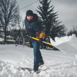 The Snow Dominator - Snow Pusher & Scoop Combo Tool