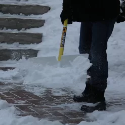 The Snow Dominator - Snow Pusher & Scoop Combo Tool