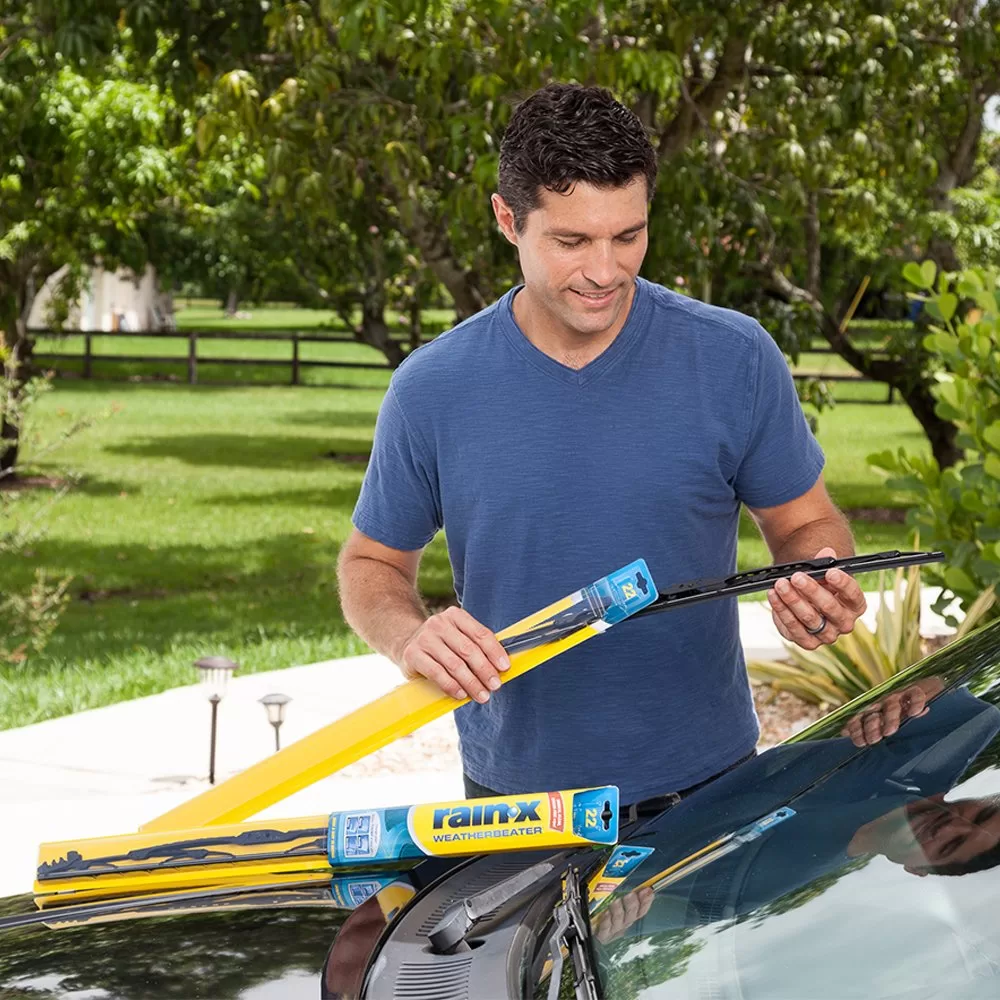 Rain-X - 820145 WeatherBeater Wiper Blade Combo Pack 26" and 18"