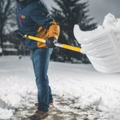 The Snow Dominator - Snow Pusher & Scoop Combo Tool