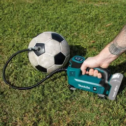 Makita DMP180ZX 18V LXT Lithium-Ion Cordless Inflator, Battery Powered, Tool Only