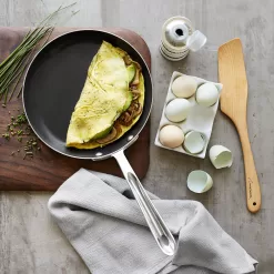 All-Clad d5 Stainless-Steel Nonstick Omelette Pan 9''