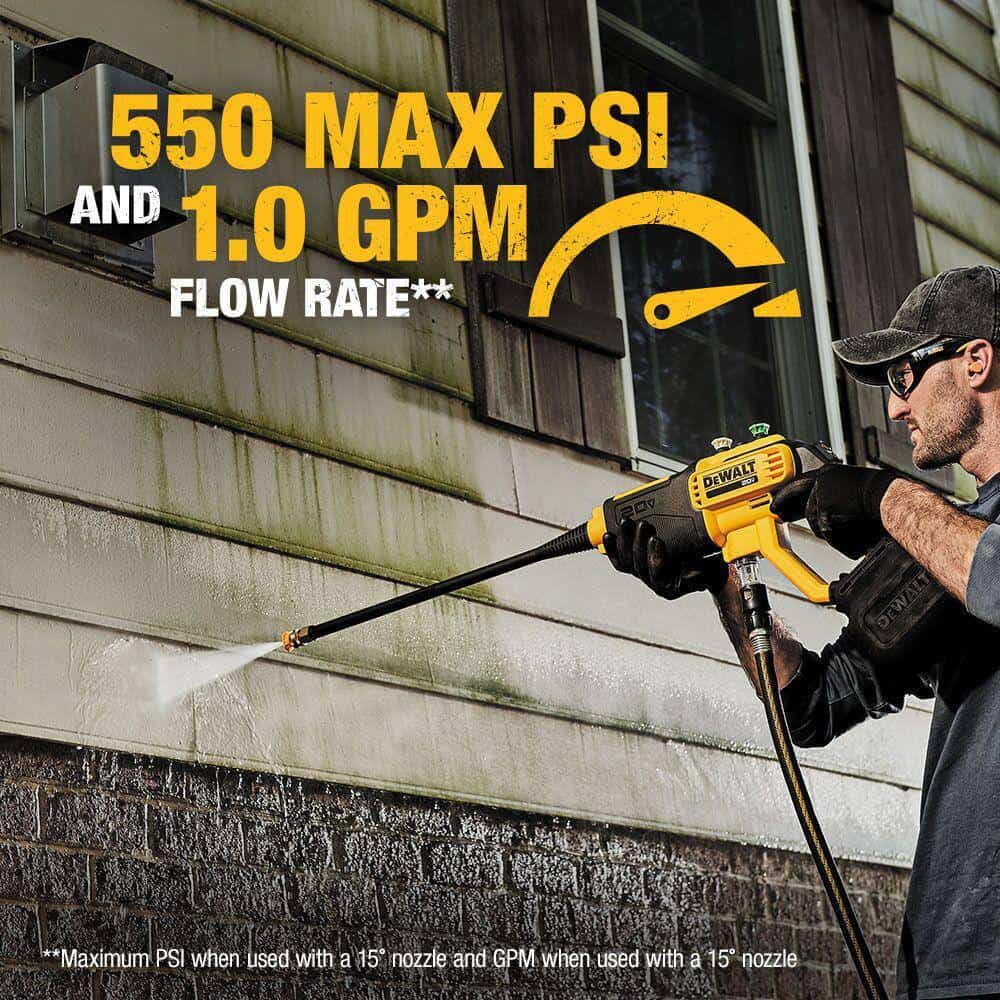 DEWALT 20V MAX 550 PSI 1.0 GPM Cold Water Cordless Electric Power Cleaner with 4 Nozzles (Tool Only)