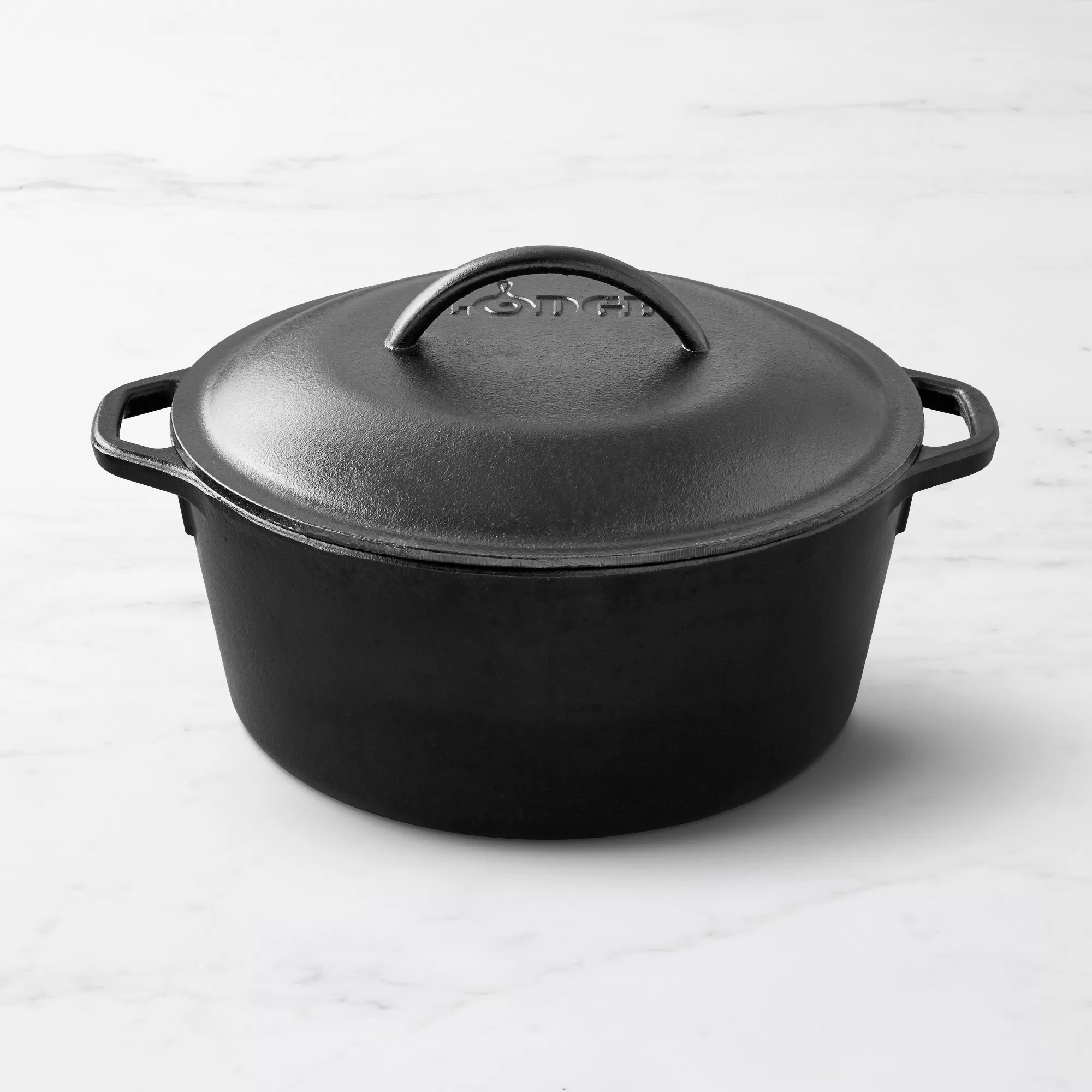 Lodge Seasoned Cast Iron Dutch Oven - 7qt