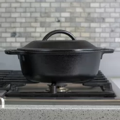 Lodge Seasoned Cast Iron Dutch Oven - 7qt