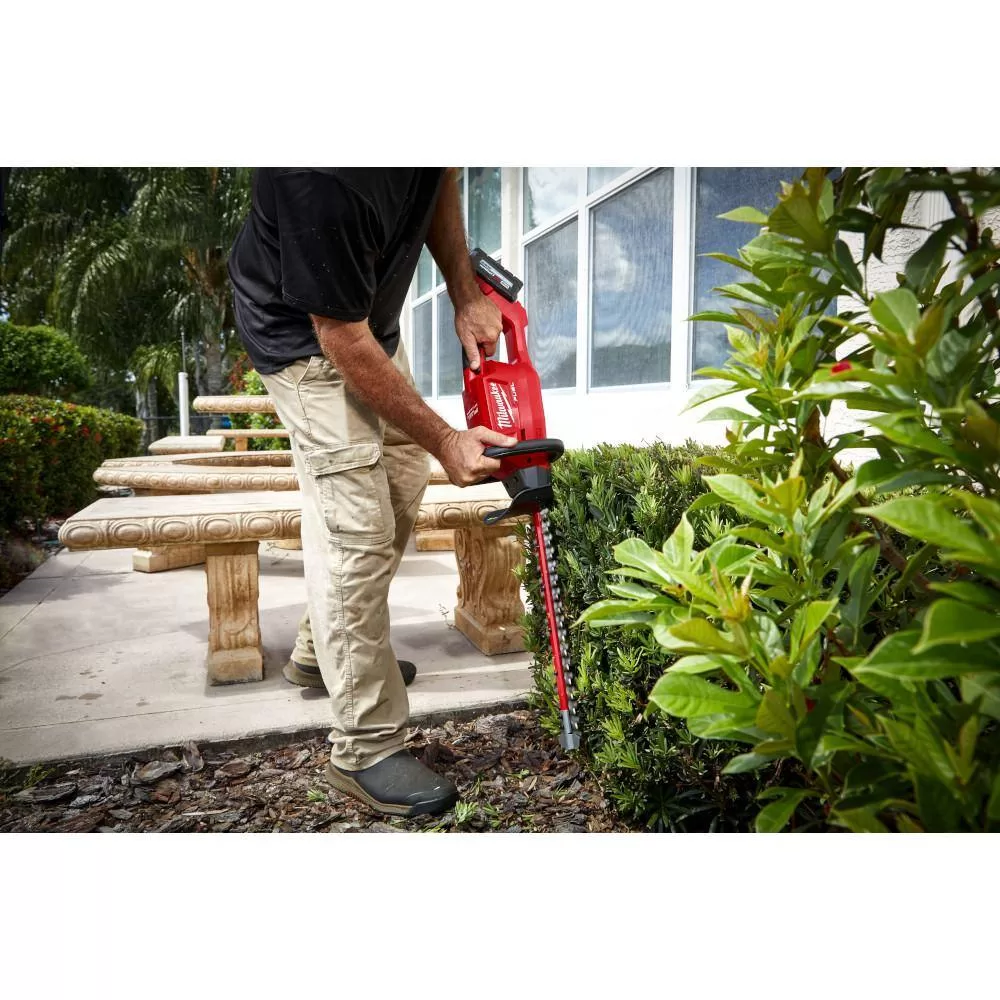 Milwaukee M18 FUEL 18 in. 18V Lithium-Ion Brushless Cordless Hedge Trimmer (Tool-Only)
