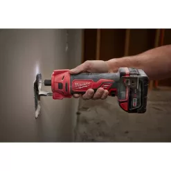 Milwaukee M18 18V Lithium-Ion Cordless Drywall Cut Out Rotary Tool (Tool-Only)