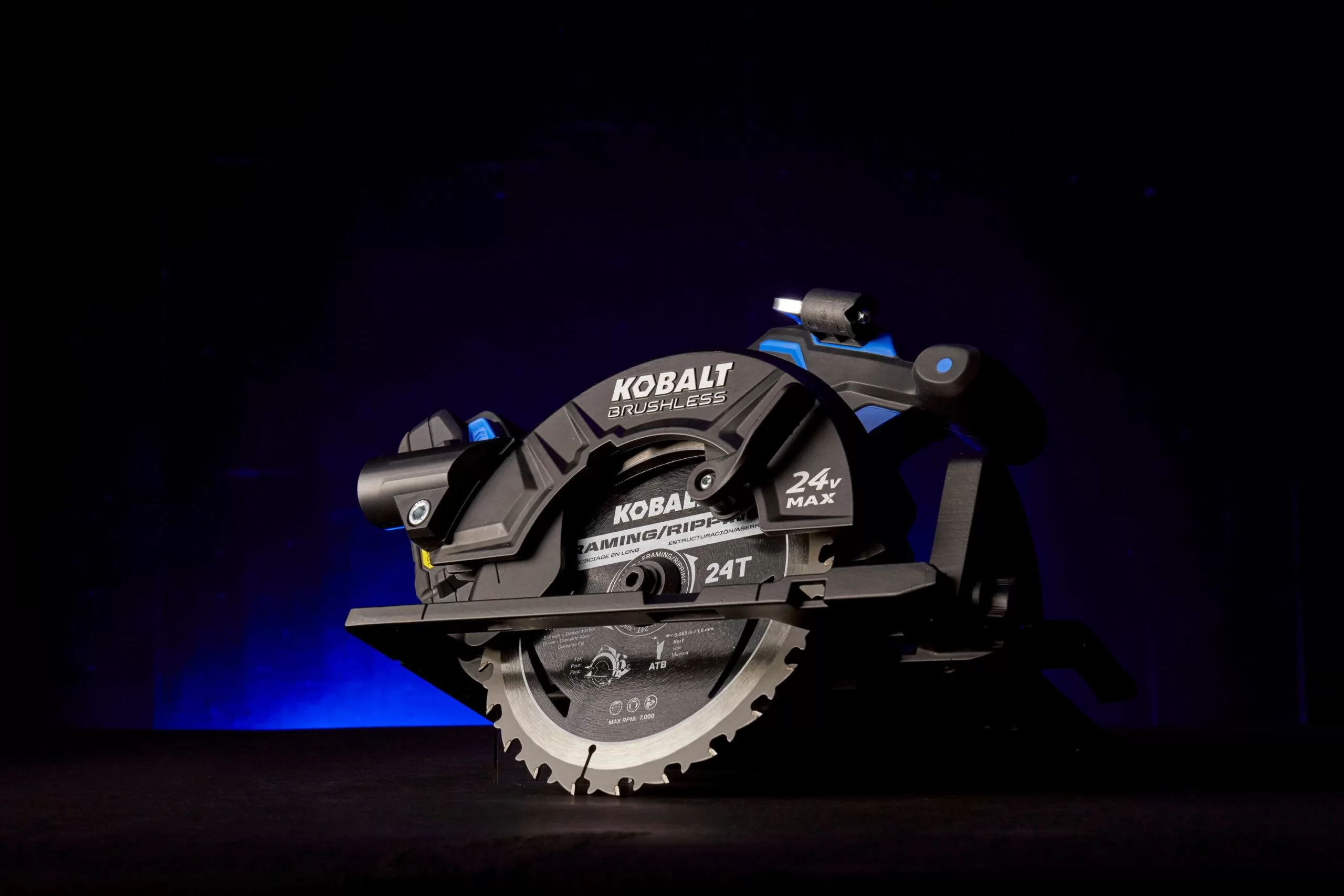 Kobalt XTR 24-volt 7-1/4-in Brushless Cordless Circular Saw (Bare Tool)