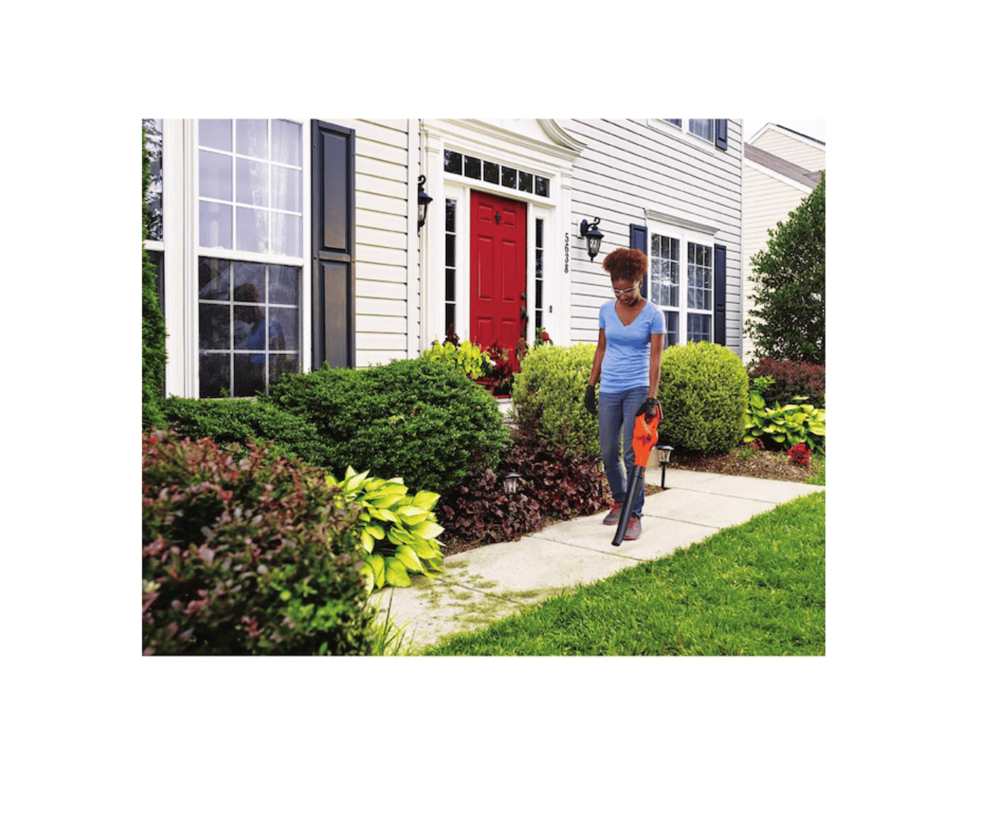 BLACK+DECKER LSW221 20-volt Max 80-CFM 130-MPH Handheld Cordless Electric Leaf Blower (Battery Included)