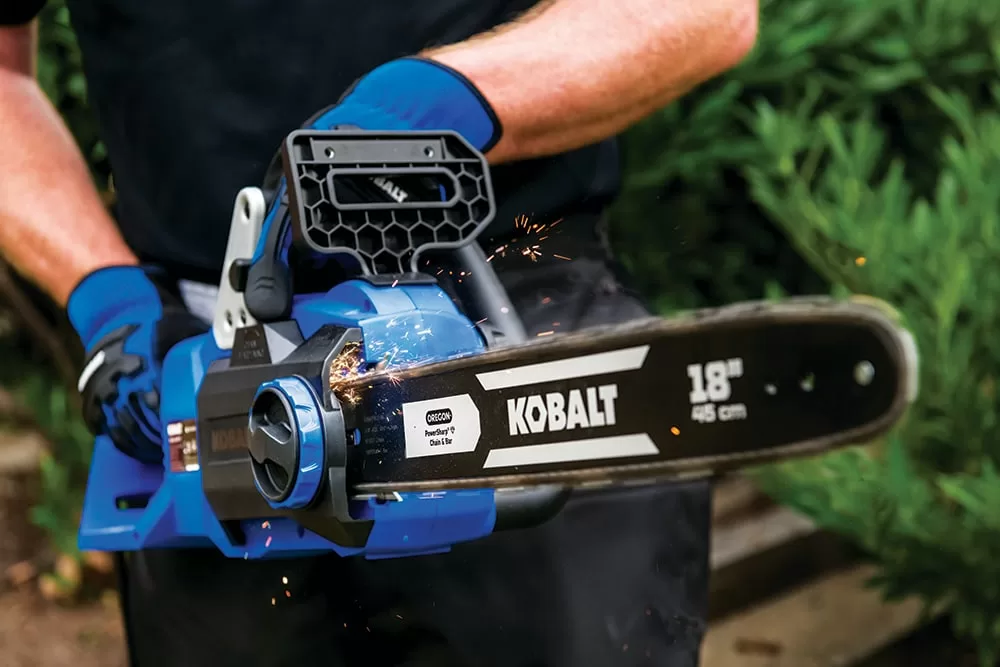 Kobalt A011038 18-in Corded Electric 15 Amp Chainsaw