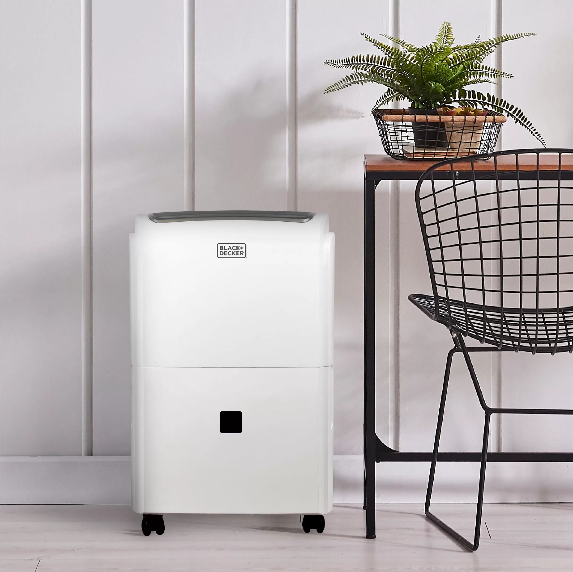 BLACK+DECKER 20-Pint 2-Speed Dehumidifier ENERGY STAR (For Rooms 1001- 1500 sq ft)
