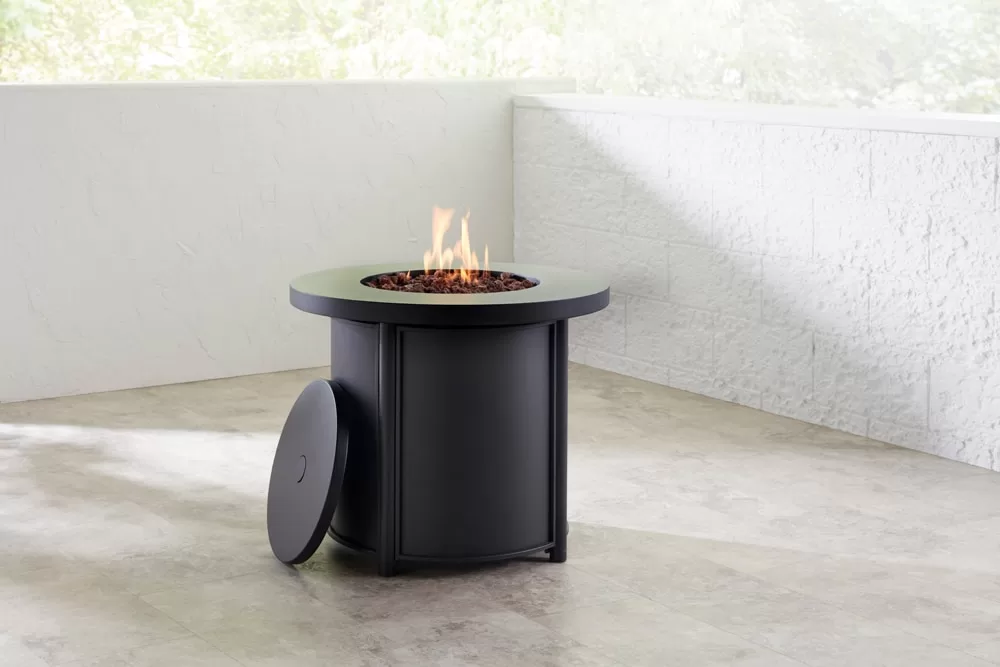 Style Selections 30-in W 50000-BTU Black Steel Propane Gas Fire Pit Table