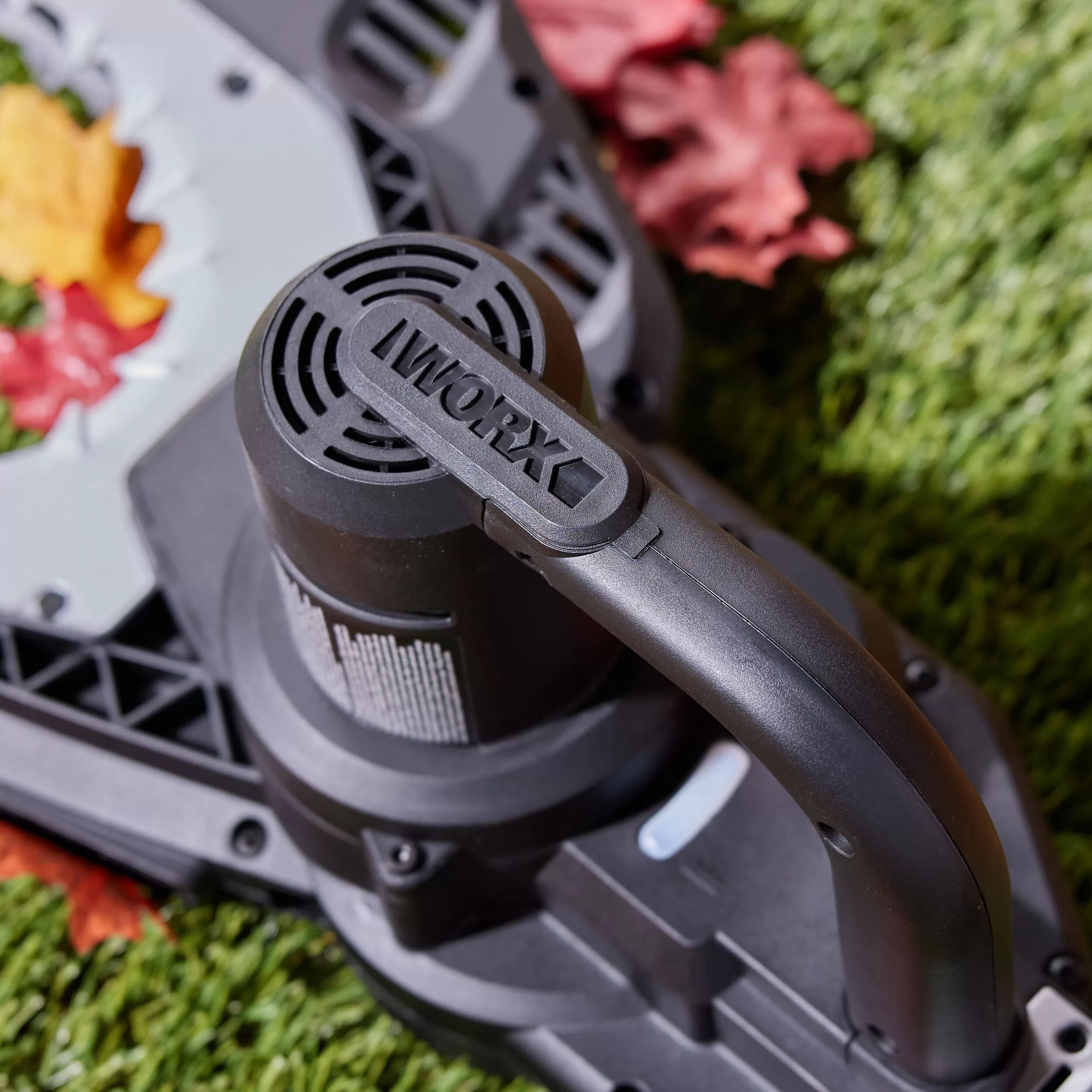 WORX Jaw Saw 20-volt Max 6-in Battery Chainsaw (Battery and Charger Not Included)