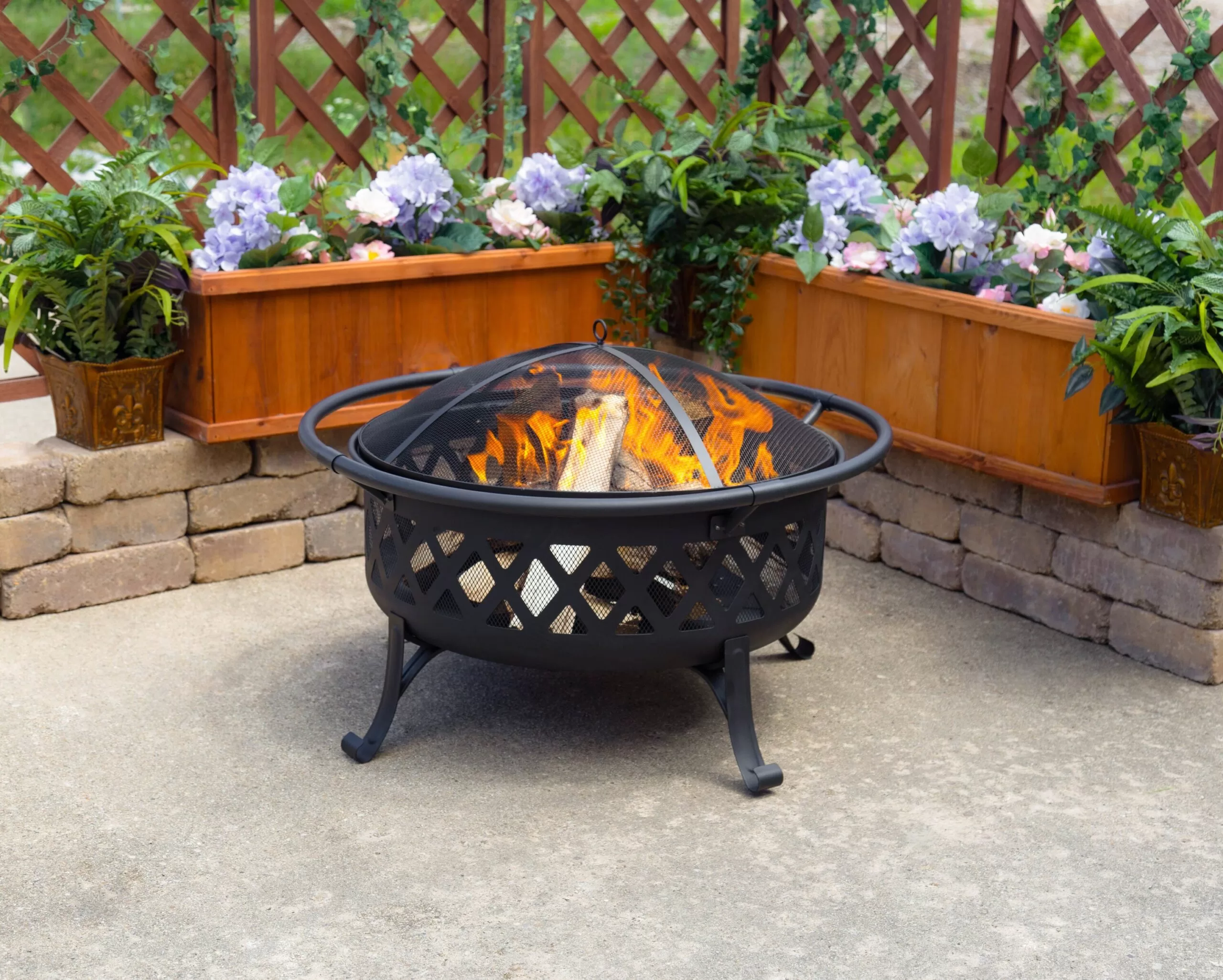 Pleasant Hearth 35-in W Black Steel Wood-Burning Fire Pit
