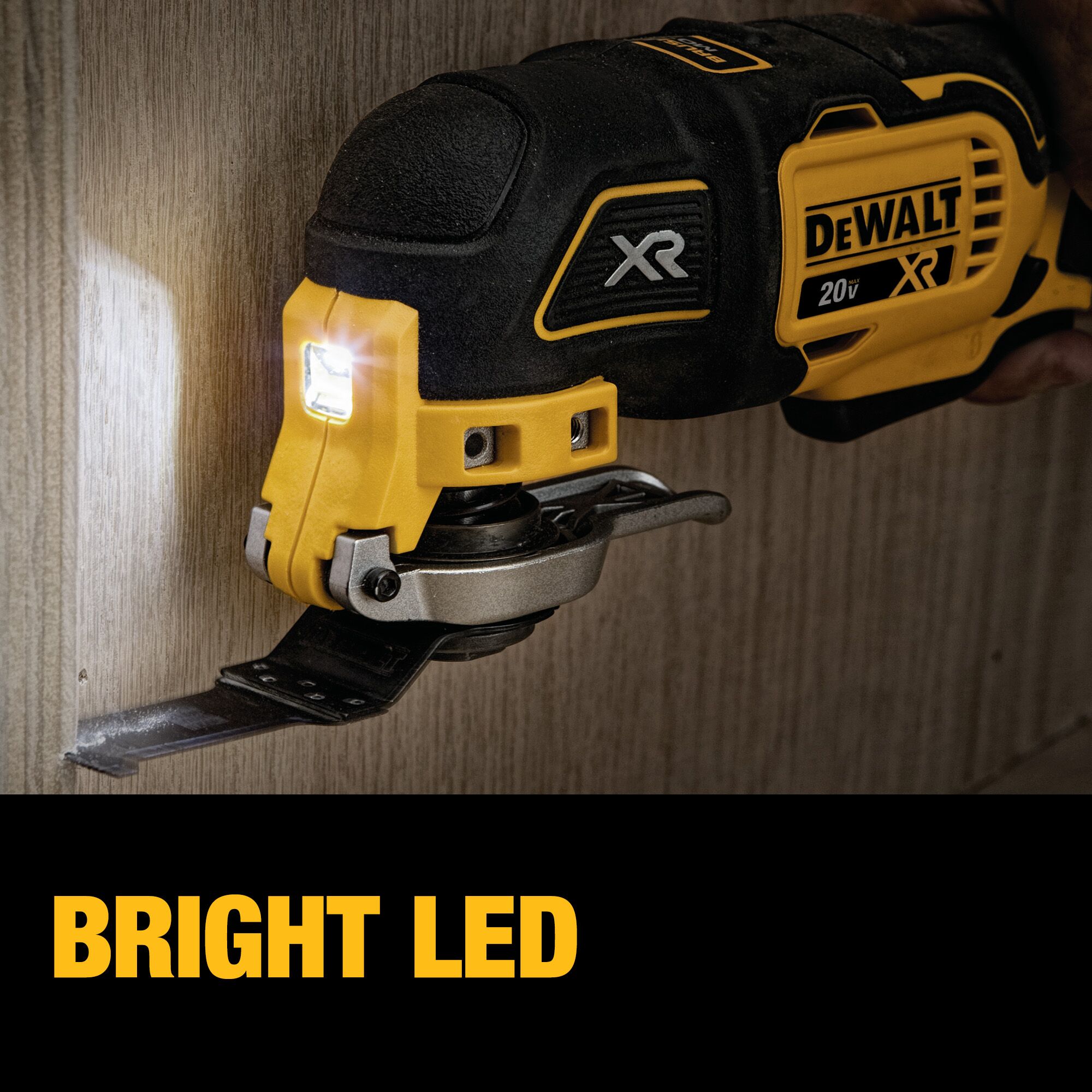DEWALT DCS356B Cordless Brushless 20-volt Max Variable Speed Oscillating Multi-Tool Kit - Image 7