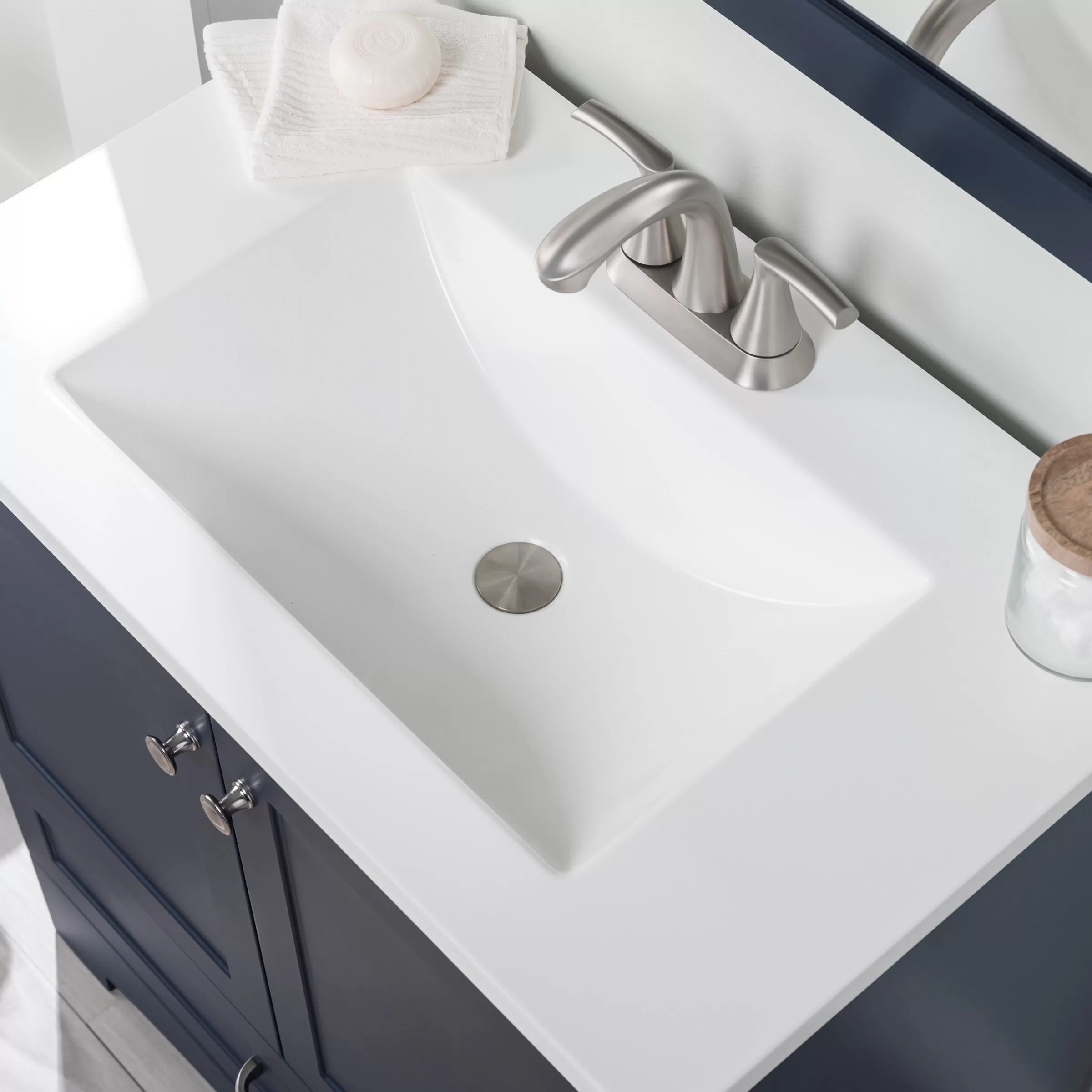 Diamond NOW Cassidy 30-in Deep Blue Single Sink Bathroom Vanity with White Cultured Marble Top