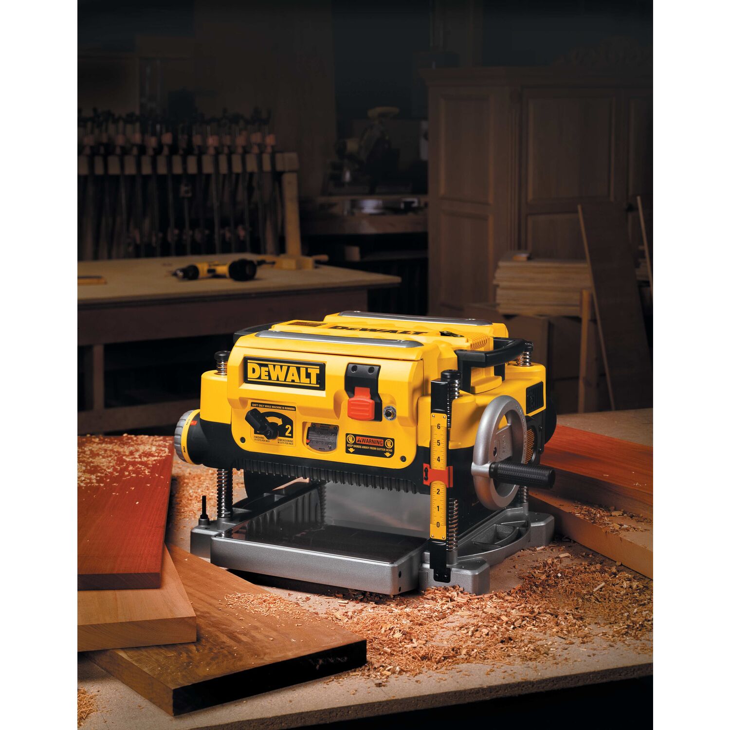 DEWALT DW735X 15 Amp Corded 13 in. Heavy-Duty 2-Speed Bench Planer with (3) Knives, In Feed Table and Out Feed Table - Image 20