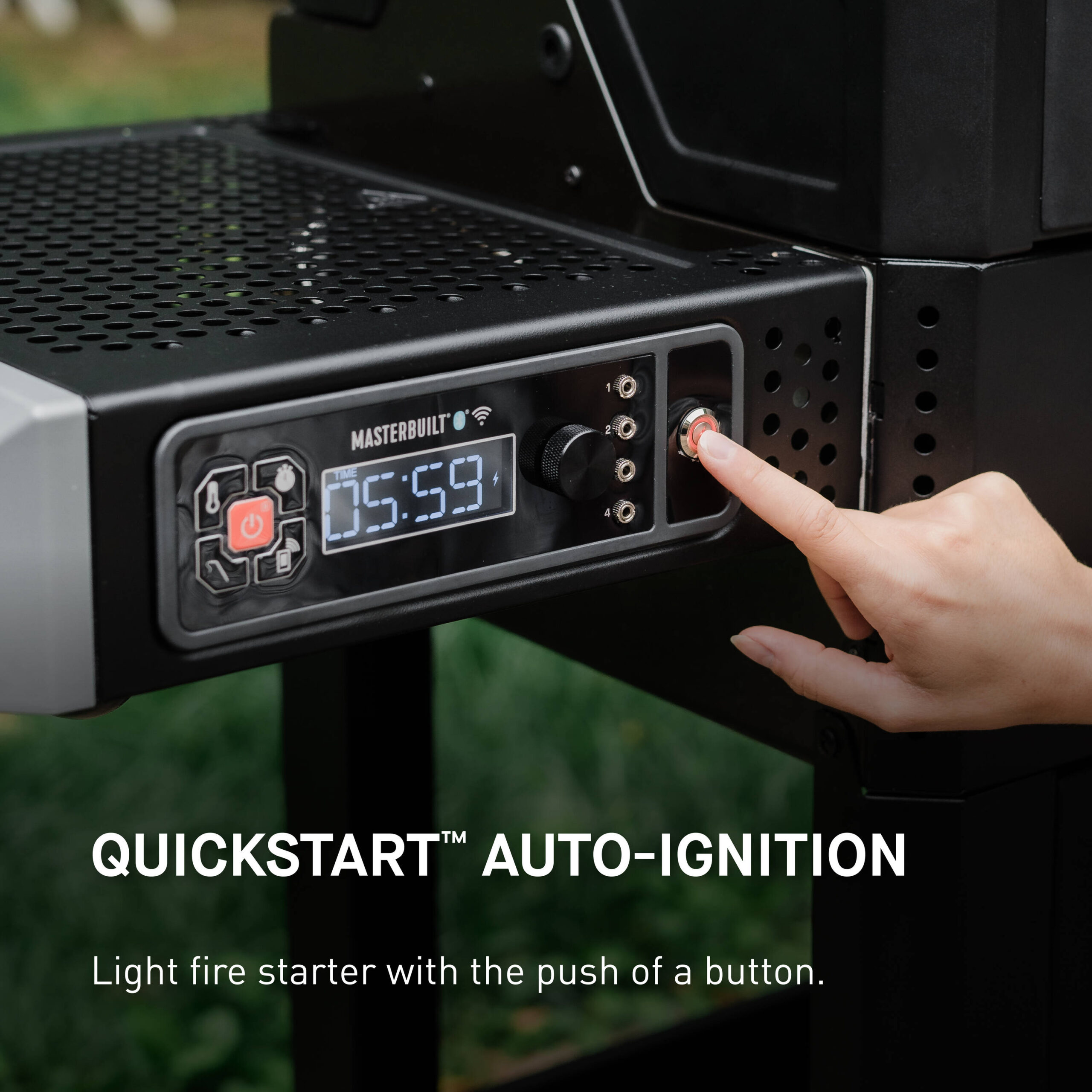 Masterbuilt MB20041124 AutoIgnite Series 545 Digital Charcoal Grill and Smoker in Black - Image 5