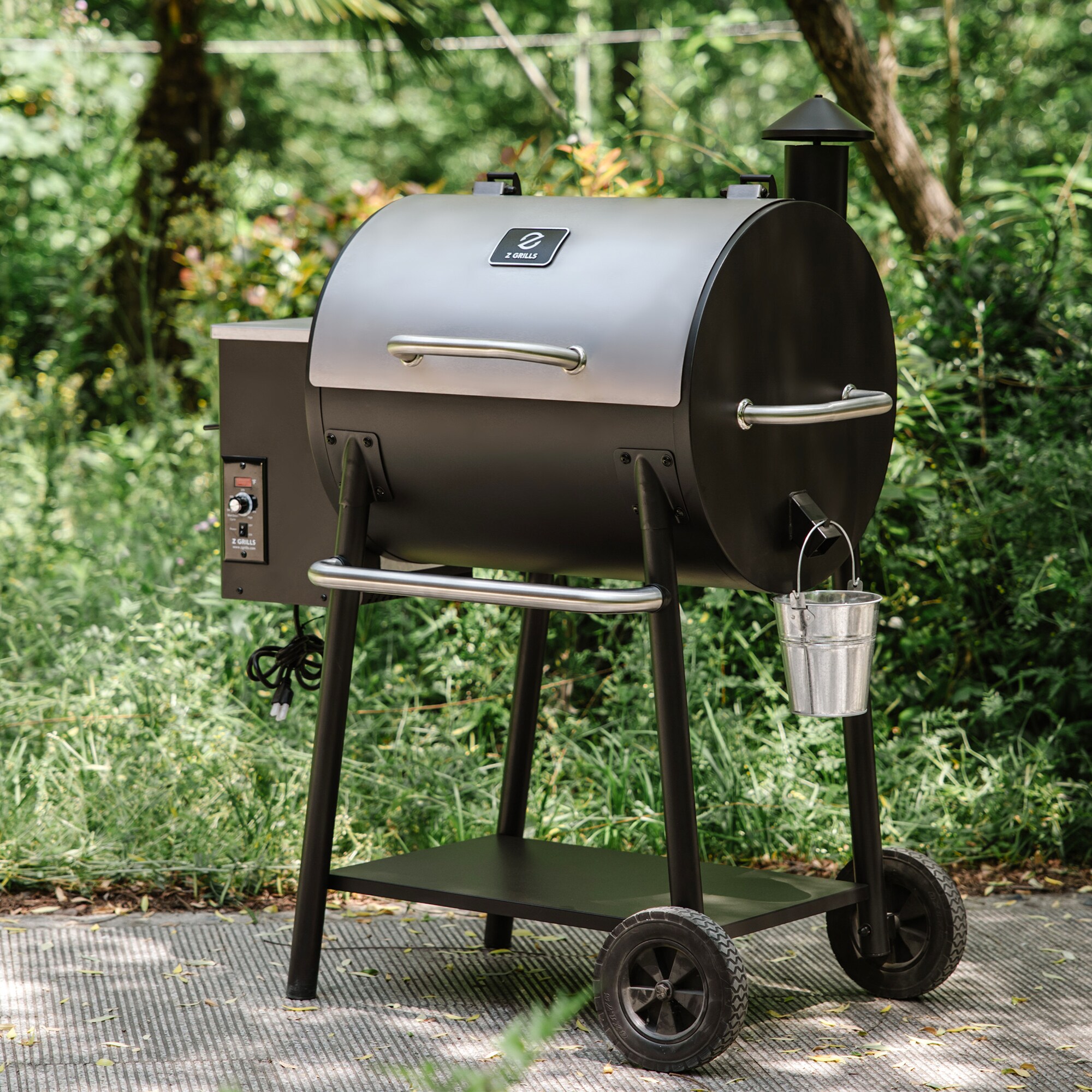 Z GRILLS ZPG-550A2E 590 sq. in. Wood Pellet Grill and Smoker PID 2.0 in Stainless Steel - Image 12