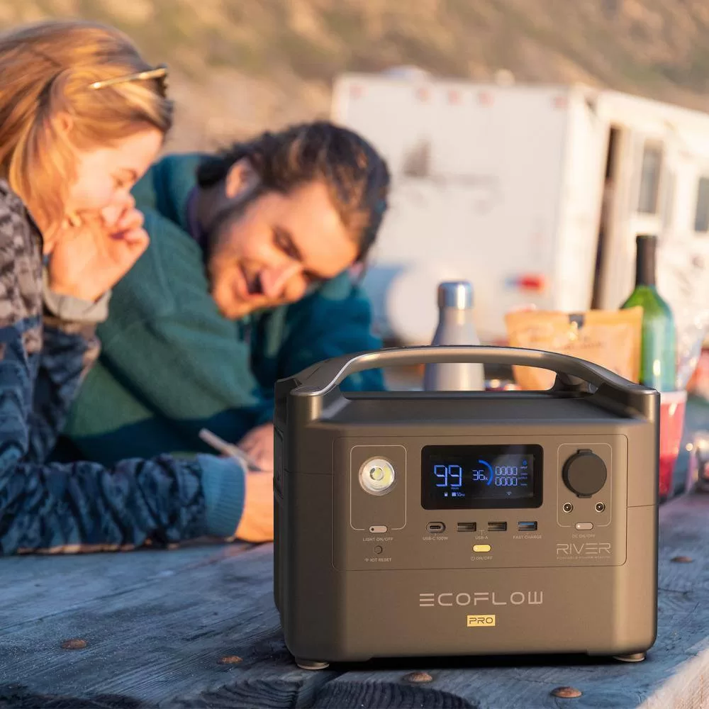 EcoFlow EFRIVER600PRO-AM 600W Output/1200W Peak Push-Button Start Battery Generator RIVER Pro Fast Charging