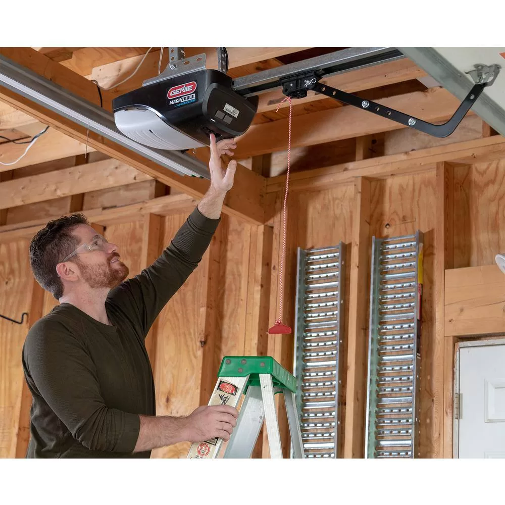 Genie 4063B-TKV Signature Series 2 HPc Premium Screw Drive Smart Garage Door Opener