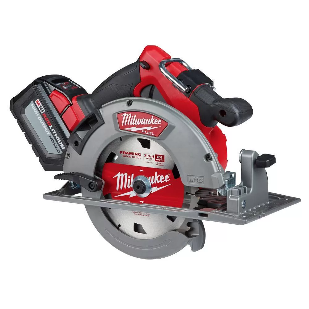 Milwaukee M18 FUEL 18V Lithium-Ion Brushless Cordless 7-1/4 in. Circular Saw Kit with One 12.0Ah Battery, Charger, Tool Bag