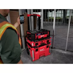 Milwaukee 2950-20-2357-20 M18 Lithium-Ion Cordless PACKOUT Radio/Speaker with Built-In Charger and PACKOUT 3000 Lumens LED Light (2-Tool)