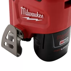 Milwaukee 2550-22-2475-20 M12 12-Volt Lithium-Ion Cordless Rivet Tool Kit W/M12 Compact Inflator