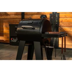 Nexgrill 910-05001 Oakford 580 Wifi Pellet Grill Smoker in Black