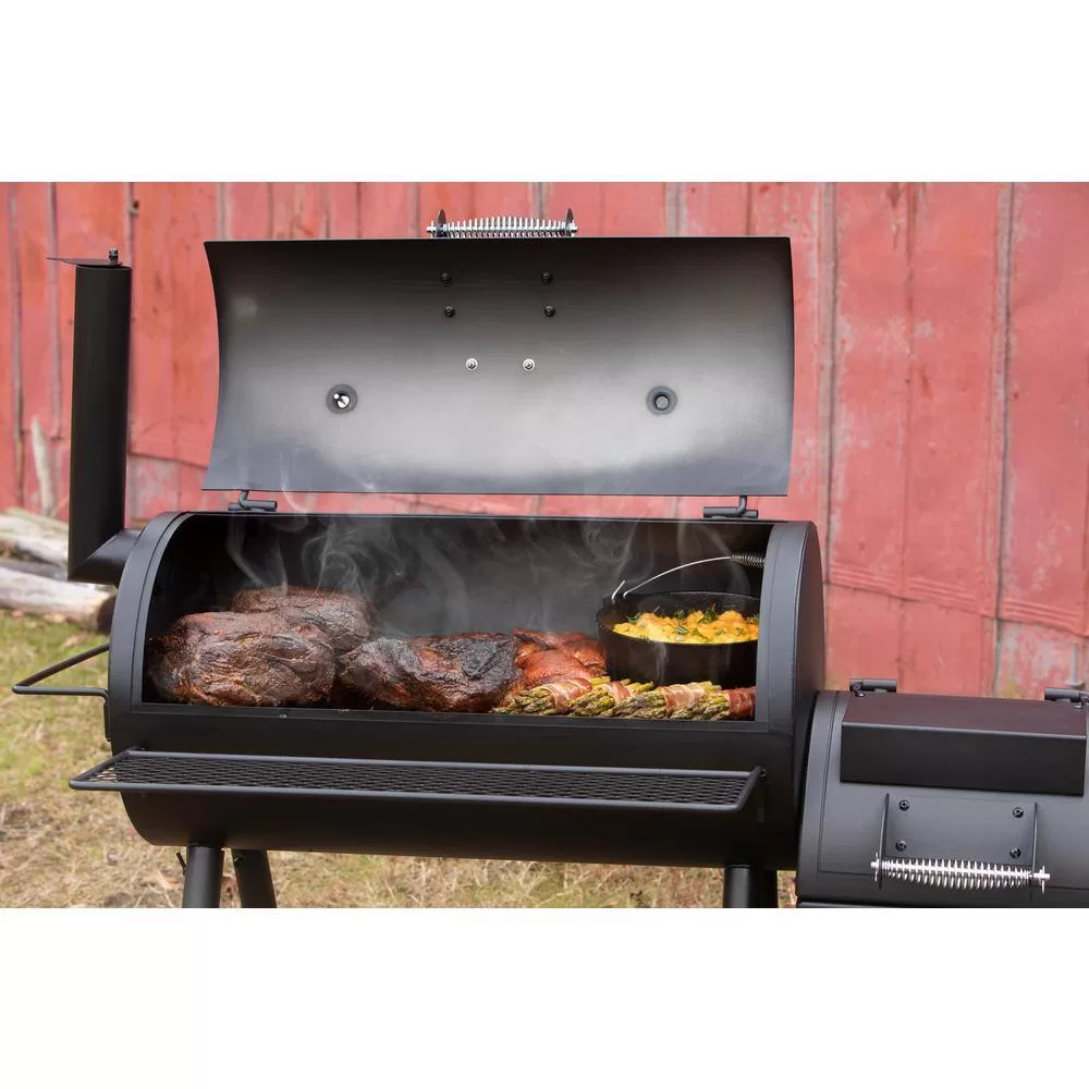 OKLAHOMA JOE'S 15202031 Highland Offset Charcoal Smoker and Grill in Black with 900 sq. in. Cooking Space
