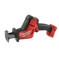 Milwaukee M18 FUEL PACKOUT 18-Volt 2.5 Gal. Lithium-Ion Cordless Wet/Dry Vacuum with HACKZALL Reciprocating Saw Kit