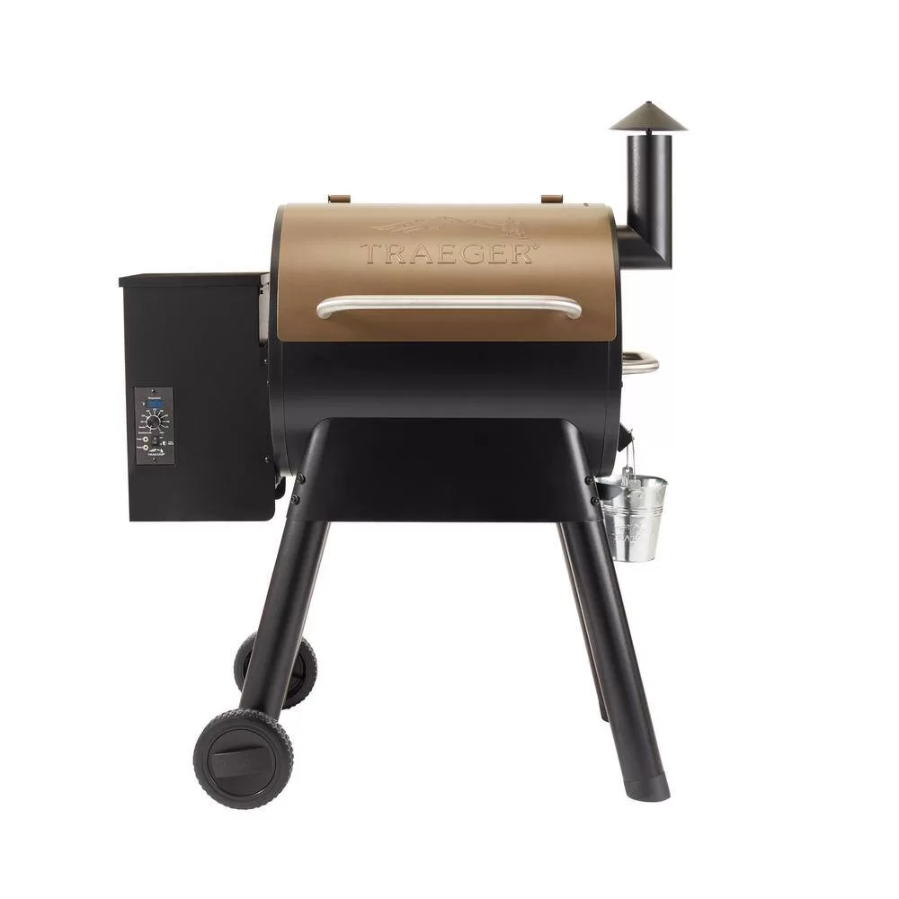 Traeger HD0041 Pro 22 Pellet Grill in Bronze with Cover