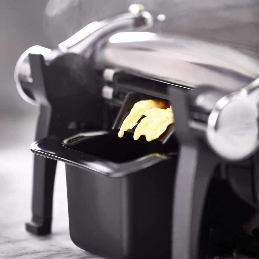 All-Clad Electrics Stainless Steel Waffle Maker 4 Section Nonstick, Upright Storage 1600 Watts 6 Browning Levels