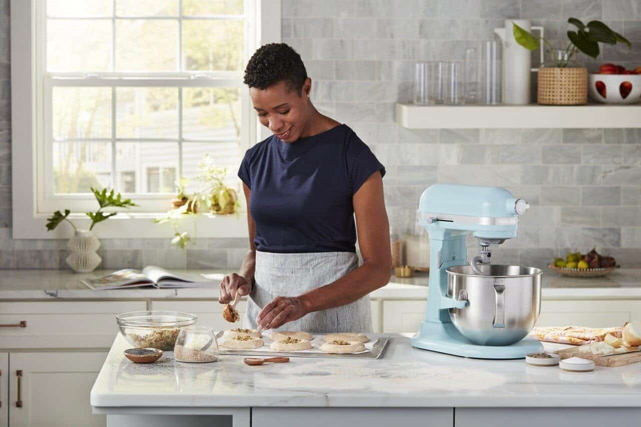 KitchenAid 7 Quart Bowl-Lift Stand Mixer, Mineral Water Blue