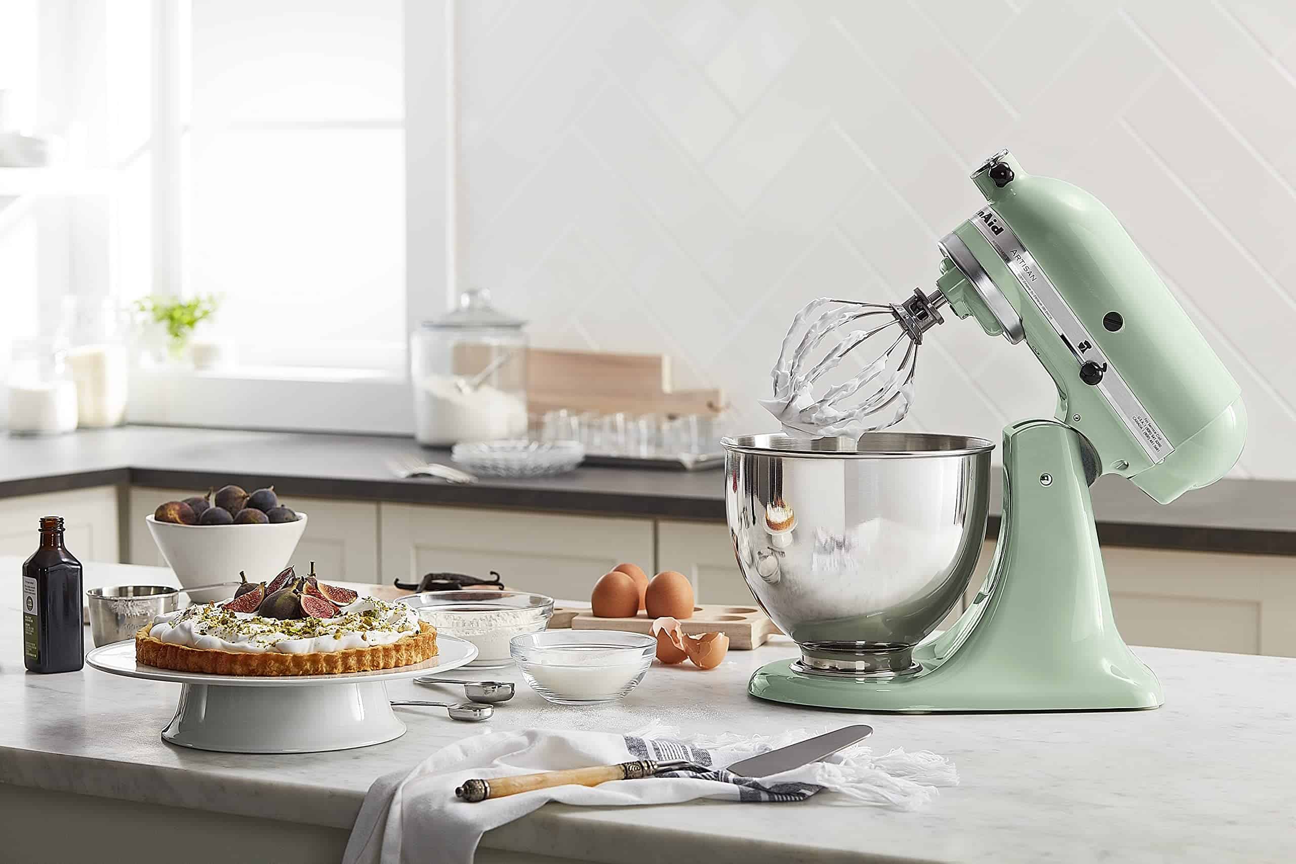 KitchenAid Artisan Series 5 Quart Tilt Head Stand Mixer with Pouring Shield KSM150PS, Pistachio