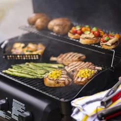 Charbroil American Gourmet 360 Classic Series 3-Burner Compact Propane Gas Grill