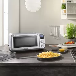 De'Longhi Air Fry Oven, Premium 9-in-1 Digital Air Fry Convection Toaster Oven